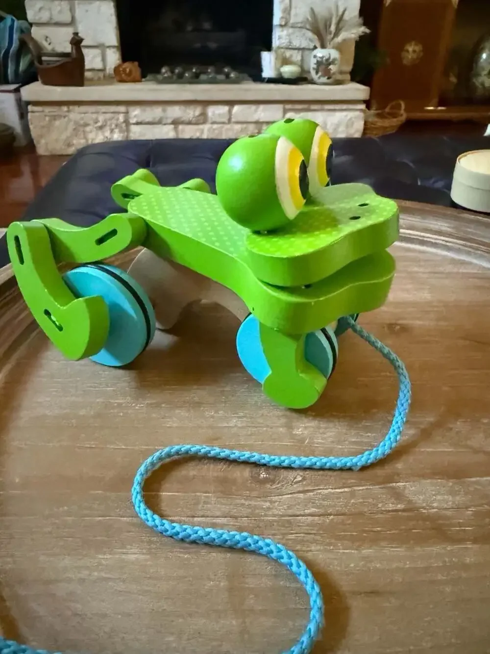 Melissa & Doug Green Wooden Frolicking Frog